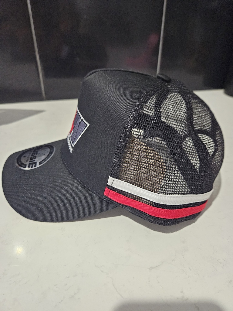 W4W Black Trucker hat